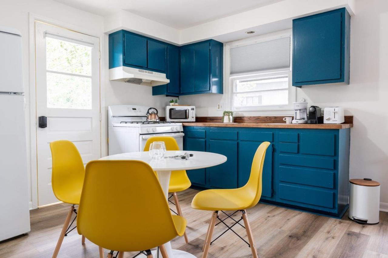 Retro Retreat Renovated 2Br, Desk, No Chore List! Kingston Exterior foto